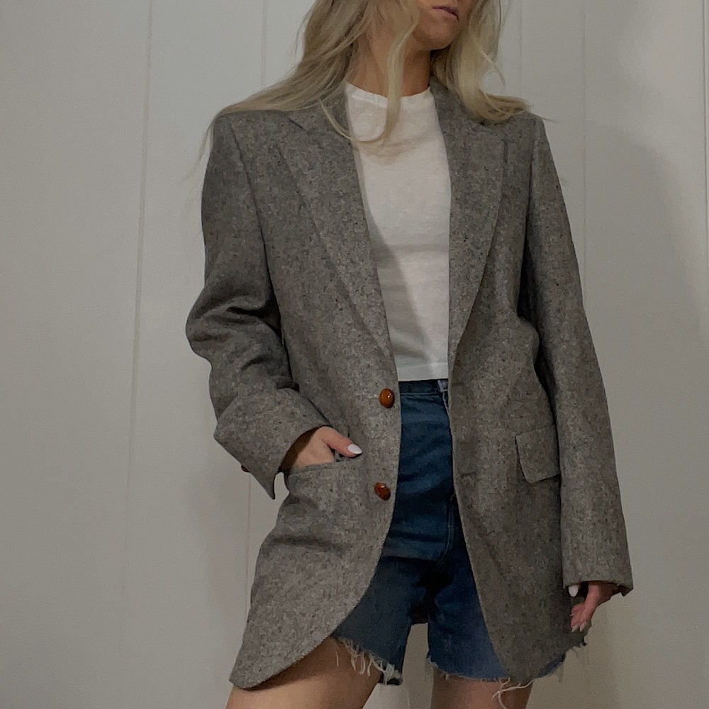 Vintage Tweed Classic Suit Jacket Blazer | Gray Texture Leather Elbow Caps